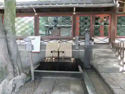 御香宮神社の手水舎