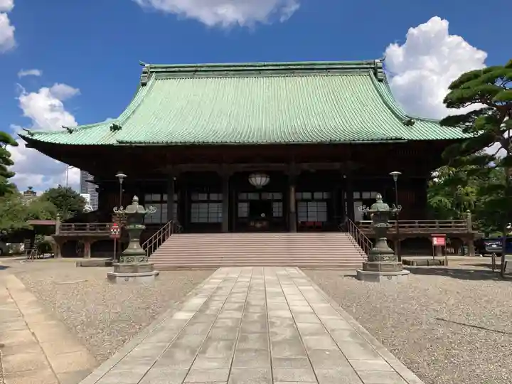 護国寺の本殿・本堂