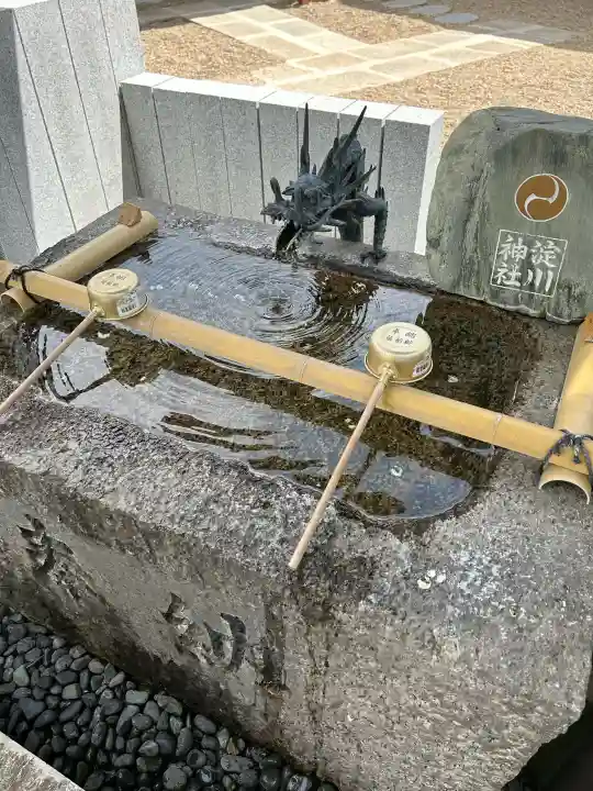 淀川神社の{uncategorized: "未分類", other: "その他", undefined: "問題あり", building: "その他建物", grave: "お墓", sacred_gate: "鳥居", guardian: "狛犬", statue: "像", buddha: "仏像", history: "歴史", nature: "自然", garden: "庭園", animal: "動物", pagoda: "塔", temizu: "手水舎", mountain_gate: "山門・神門", sanctuary: "本殿・本堂", subordinate: "末社・摂社", art: "芸術", scenery: "景色", jizo: "地蔵", ema: "絵馬", goshuin: "御朱印", omikuji: "おみくじ", items: "授与品その他", amulet: "お守り", goshuincho: "御朱印帳", eats: "食事", festival: "お祭り", votive_dance: "神楽", shichigosan: "七五三参", wedding: "結婚式", experience: "体験その他", initially: "初詣", around: "周辺", anti_infection: "感染症対策"}