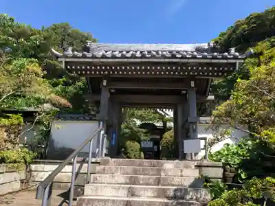 安養院　(田代寺）の山門・神門