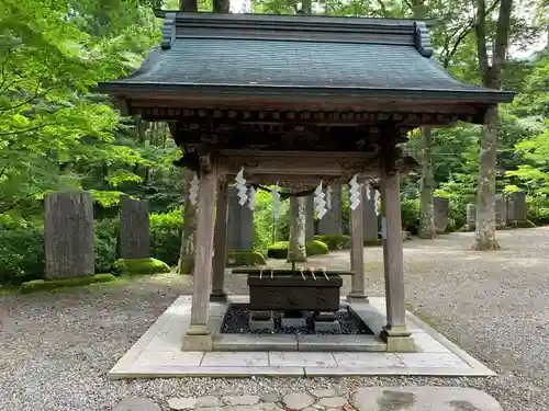 古峯神社の手水舎