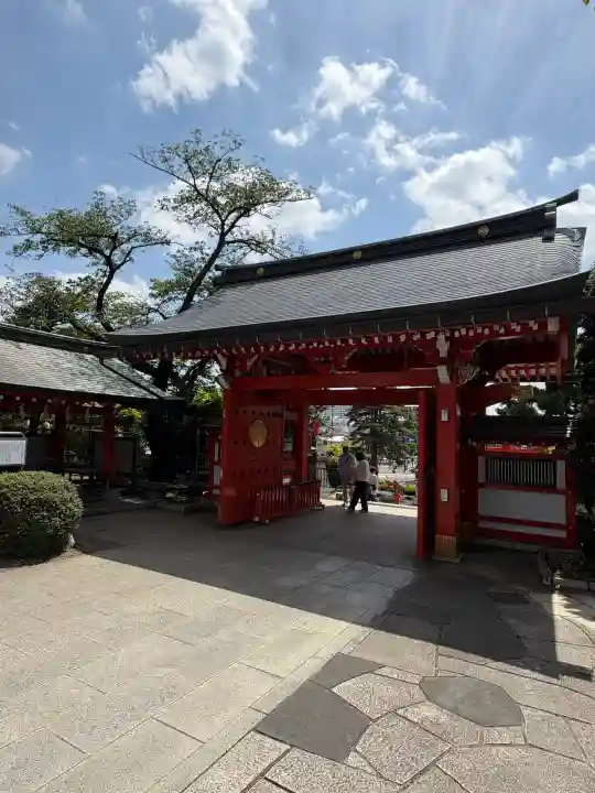 東伏見稲荷神社の{uncategorized: "未分類", other: "その他", undefined: "問題あり", building: "その他建物", grave: "お墓", sacred_gate: "鳥居", guardian: "狛犬", statue: "像", buddha: "仏像", history: "歴史", nature: "自然", garden: "庭園", animal: "動物", pagoda: "塔", temizu: "手水舎", mountain_gate: "山門・神門", sanctuary: "本殿・本堂", subordinate: "末社・摂社", art: "芸術", scenery: "景色", jizo: "地蔵", ema: "絵馬", goshuin: "御朱印", omikuji: "おみくじ", items: "授与品その他", amulet: "お守り", goshuincho: "御朱印帳", eats: "食事", festival: "お祭り", votive_dance: "神楽", shichigosan: "七五三参", wedding: "結婚式", experience: "体験その他", initially: "初詣", around: "周辺", anti_infection: "感染症対策"}