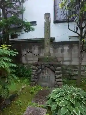 於岩稲荷田宮神社のその他建物