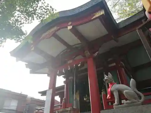 市谷亀岡八幡宮の末社・摂社