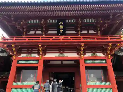 鶴岡八幡宮の山門・神門