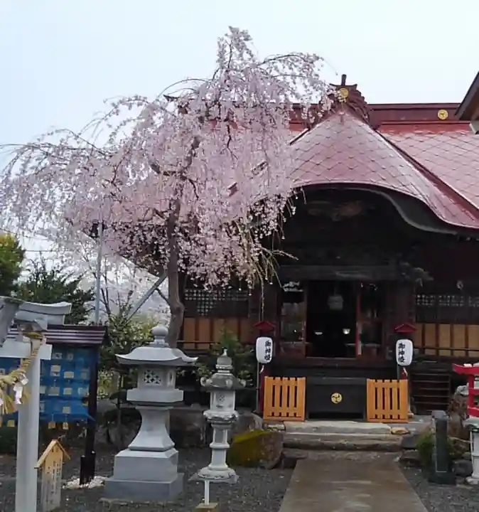 大鏑神社の本殿・本堂
