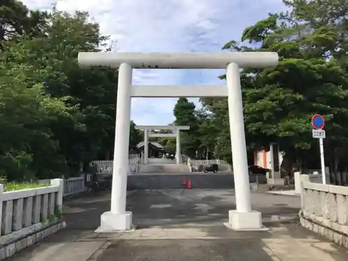 皇大神宮（烏森神社）の鳥居