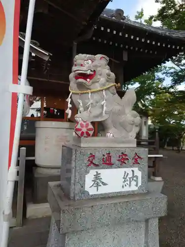 八剱八幡神社の狛犬