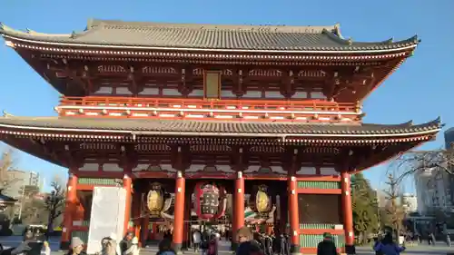 浅草寺の山門・神門