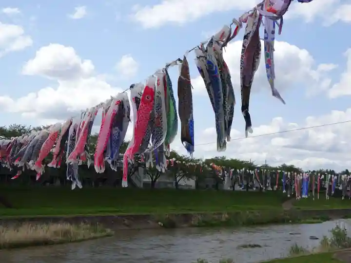 新町神炊館神社の周辺