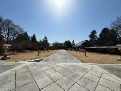 長野縣護國神社の{uncategorized: "未分類", other: "その他", undefined: "問題あり", building: "その他建物", grave: "お墓", sacred_gate: "鳥居", guardian: "狛犬", statue: "像", buddha: "仏像", history: "歴史", nature: "自然", garden: "庭園", animal: "動物", pagoda: "塔", temizu: "手水舎", mountain_gate: "山門・神門", sanctuary: "本殿・本堂", subordinate: "末社・摂社", art: "芸術", scenery: "景色", jizo: "地蔵", ema: "絵馬", goshuin: "御朱印", omikuji: "おみくじ", items: "授与品その他", amulet: "お守り", goshuincho: "御朱印帳", eats: "食事", festival: "お祭り", votive_dance: "神楽", shichigosan: "七五三参", wedding: "結婚式", experience: "体験その他", initially: "初詣", around: "周辺", anti_infection: "感染症対策"}