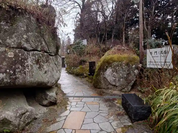 石都々古和気神社の自然