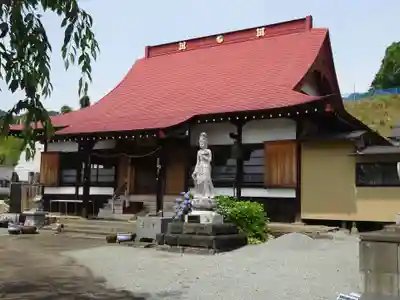 伊勢原 法泉寺の本殿・本堂
