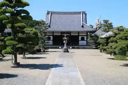 野中寺の本殿