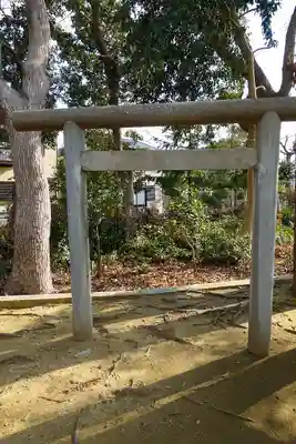 豊中稲荷神社の末社・摂社