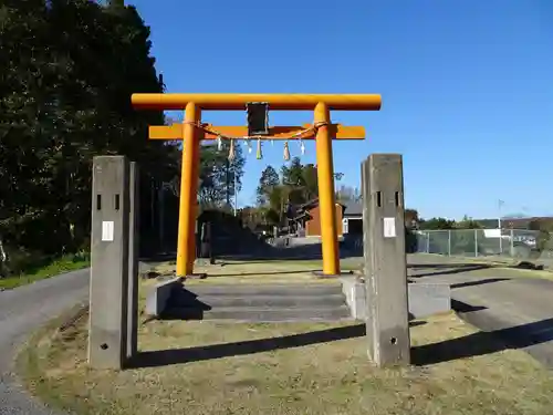 六手八幡神社の鳥居