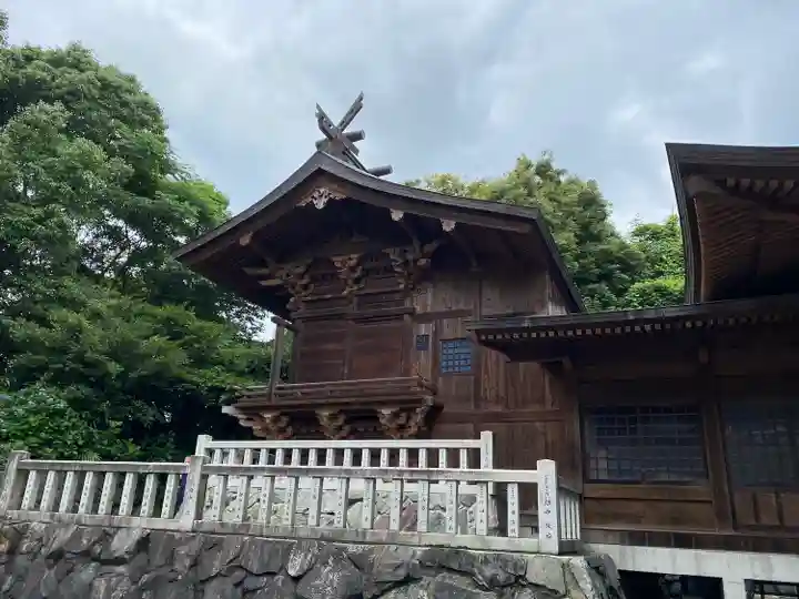 八旗八幡宮の本殿・本堂