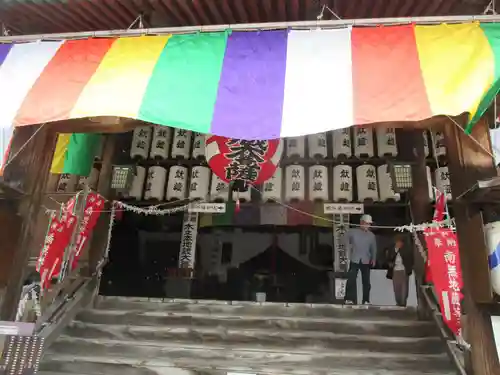 浄信寺の本殿・本堂