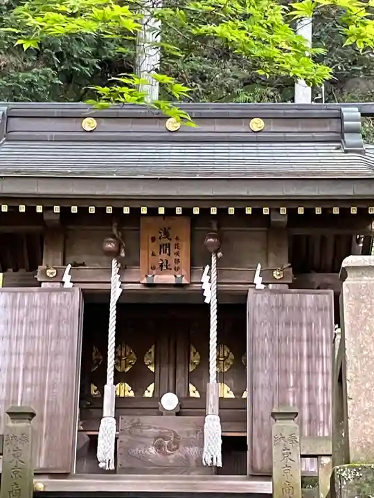大山阿夫利神社の末社・摂社