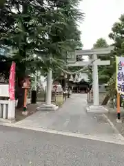 草加神社の鳥居