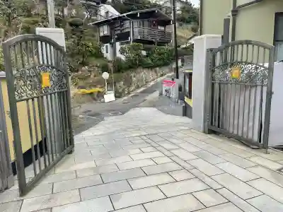 妙典寺の{uncategorized: "未分類", other: "その他", undefined: "問題あり", building: "その他建物", grave: "お墓", sacred_gate: "鳥居", guardian: "狛犬", statue: "像", buddha: "仏像", history: "歴史", nature: "自然", garden: "庭園", animal: "動物", pagoda: "塔", temizu: "手水舎", mountain_gate: "山門・神門", sanctuary: "本殿・本堂", subordinate: "末社・摂社", art: "芸術", scenery: "景色", jizo: "地蔵", ema: "絵馬", goshuin: "御朱印", omikuji: "おみくじ", items: "授与品その他", amulet: "お守り", goshuincho: "御朱印帳", eats: "食事", festival: "お祭り", votive_dance: "神楽", shichigosan: "七五三参", wedding: "結婚式", experience: "体験その他", initially: "初詣", around: "周辺", anti_infection: "感染症対策"}