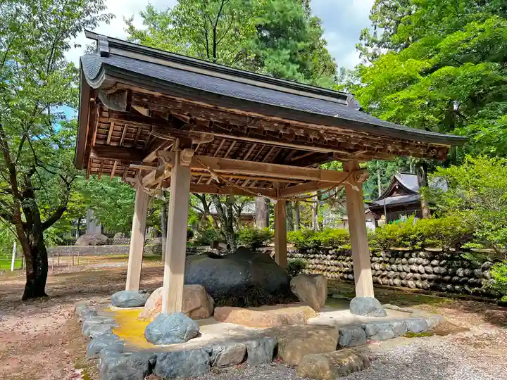 荒城神社の手水舎
