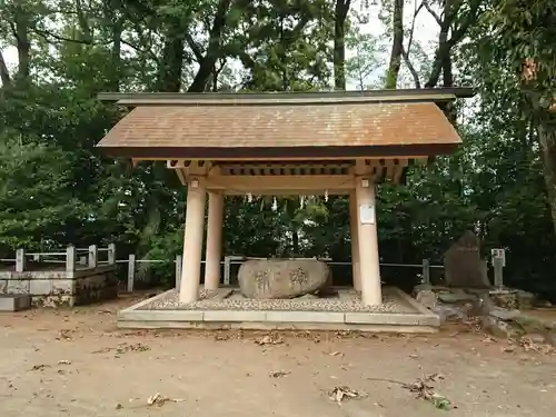 神明宮の手水舎