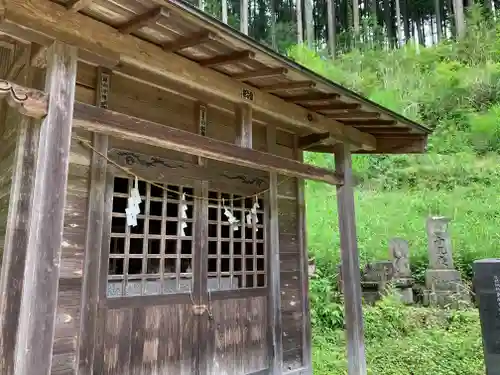 八百比丘尼堂(栃木県)