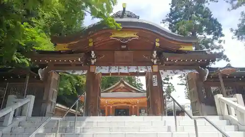 高麗神社の山門・神門