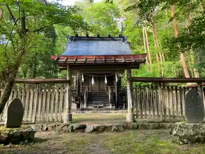 信濃宮の本殿・本堂