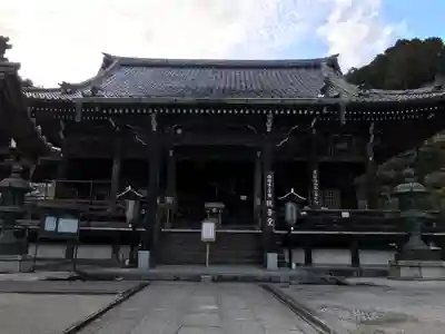 善峯寺の本殿・本堂