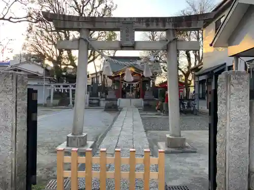 女塚神社の鳥居