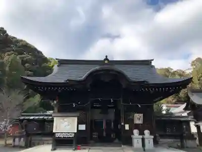 三尾神社の{uncategorized: "未分類", other: "その他", undefined: "問題あり", building: "その他建物", grave: "お墓", sacred_gate: "鳥居", guardian: "狛犬", statue: "像", buddha: "仏像", history: "歴史", nature: "自然", garden: "庭園", animal: "動物", pagoda: "塔", temizu: "手水舎", mountain_gate: "山門・神門", sanctuary: "本殿・本堂", subordinate: "末社・摂社", art: "芸術", scenery: "景色", jizo: "地蔵", ema: "絵馬", goshuin: "御朱印", omikuji: "おみくじ", items: "授与品その他", amulet: "お守り", goshuincho: "御朱印帳", eats: "食事", festival: "お祭り", votive_dance: "神楽", shichigosan: "七五三参", wedding: "結婚式", experience: "体験その他", initially: "初詣", around: "周辺", anti_infection: "感染症対策"}