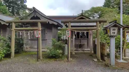 水戸八幡宮の末社