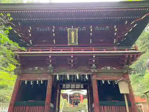 花園神社の山門