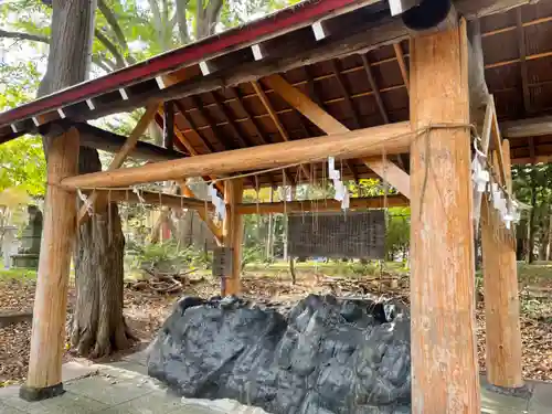 深川神社の手水舎