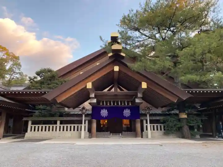 熱田神宮の本殿・本堂