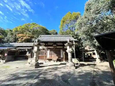 白髭神社の本殿・本堂