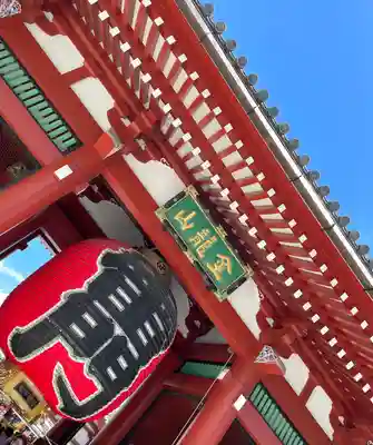 浅草寺の山門・神門