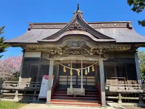 臼尻厳島神社の本殿