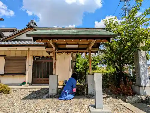 白山神社（西城）の手水舎
