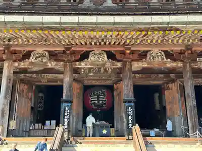 金峯山寺の本殿・本堂