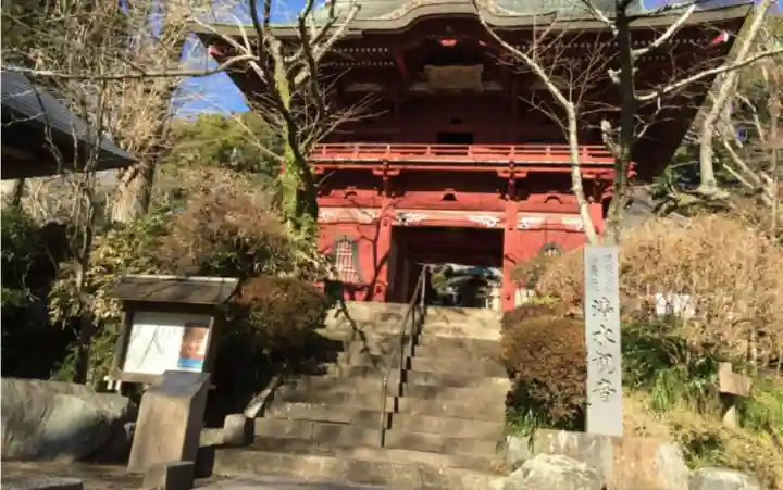 清水寺の山門・神門