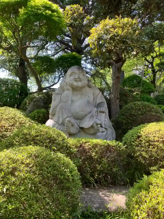乗蓮寺の{uncategorized: "未分類", other: "その他", undefined: "問題あり", building: "その他建物", grave: "お墓", sacred_gate: "鳥居", guardian: "狛犬", statue: "像", buddha: "仏像", history: "歴史", nature: "自然", garden: "庭園", animal: "動物", pagoda: "塔", temizu: "手水舎", mountain_gate: "山門・神門", sanctuary: "本殿・本堂", subordinate: "末社・摂社", art: "芸術", scenery: "景色", jizo: "地蔵", ema: "絵馬", goshuin: "御朱印", omikuji: "おみくじ", items: "授与品その他", amulet: "お守り", goshuincho: "御朱印帳", eats: "食事", festival: "お祭り", votive_dance: "神楽", shichigosan: "七五三参", wedding: "結婚式", experience: "体験その他", initially: "初詣", around: "周辺", anti_infection: "感染症対策"}