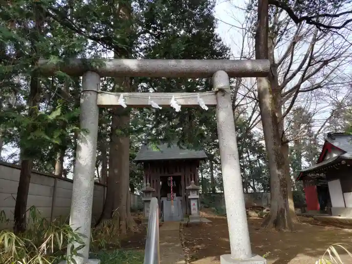 大泉諏訪神社の末社・摂社