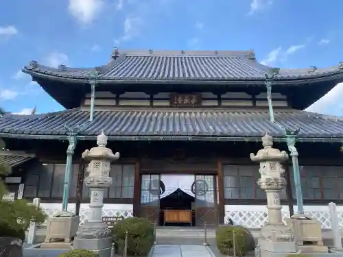 花岳寺の{uncategorized: "未分類", other: "その他", undefined: "問題あり", building: "その他建物", grave: "お墓", sacred_gate: "鳥居", guardian: "狛犬", statue: "像", buddha: "仏像", history: "歴史", nature: "自然", garden: "庭園", animal: "動物", pagoda: "塔", temizu: "手水舎", mountain_gate: "山門・神門", sanctuary: "本殿・本堂", subordinate: "末社・摂社", art: "芸術", scenery: "景色", jizo: "地蔵", ema: "絵馬", goshuin: "御朱印", omikuji: "おみくじ", items: "授与品その他", amulet: "お守り", goshuincho: "御朱印帳", eats: "食事", festival: "お祭り", votive_dance: "神楽", shichigosan: "七五三参", wedding: "結婚式", experience: "体験その他", initially: "初詣", around: "周辺", anti_infection: "感染症対策"}