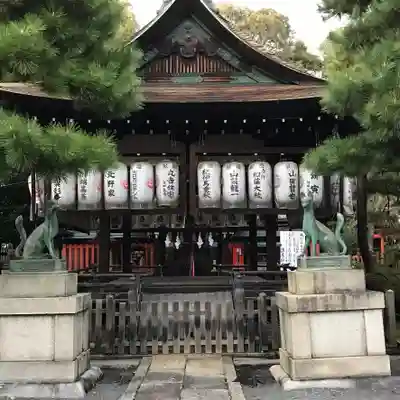 満足稲荷神社の本殿・本堂