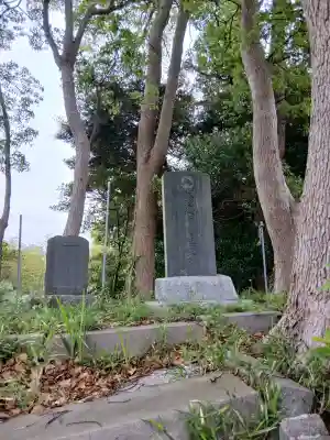 姉埼神社の{uncategorized: "未分類", other: "その他", undefined: "問題あり", building: "その他建物", grave: "お墓", sacred_gate: "鳥居", guardian: "狛犬", statue: "像", buddha: "仏像", history: "歴史", nature: "自然", garden: "庭園", animal: "動物", pagoda: "塔", temizu: "手水舎", mountain_gate: "山門・神門", sanctuary: "本殿・本堂", subordinate: "末社・摂社", art: "芸術", scenery: "景色", jizo: "地蔵", ema: "絵馬", goshuin: "御朱印", omikuji: "おみくじ", items: "授与品その他", amulet: "お守り", goshuincho: "御朱印帳", eats: "食事", festival: "お祭り", votive_dance: "神楽", shichigosan: "七五三参", wedding: "結婚式", experience: "体験その他", initially: "初詣", around: "周辺", anti_infection: "感染症対策"}