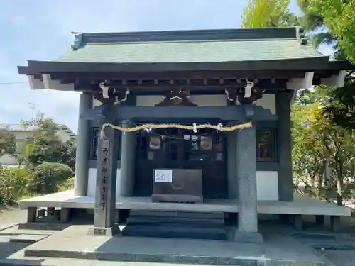 高尾山穂見神社の本殿