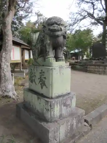 鶴谷八幡宮の狛犬